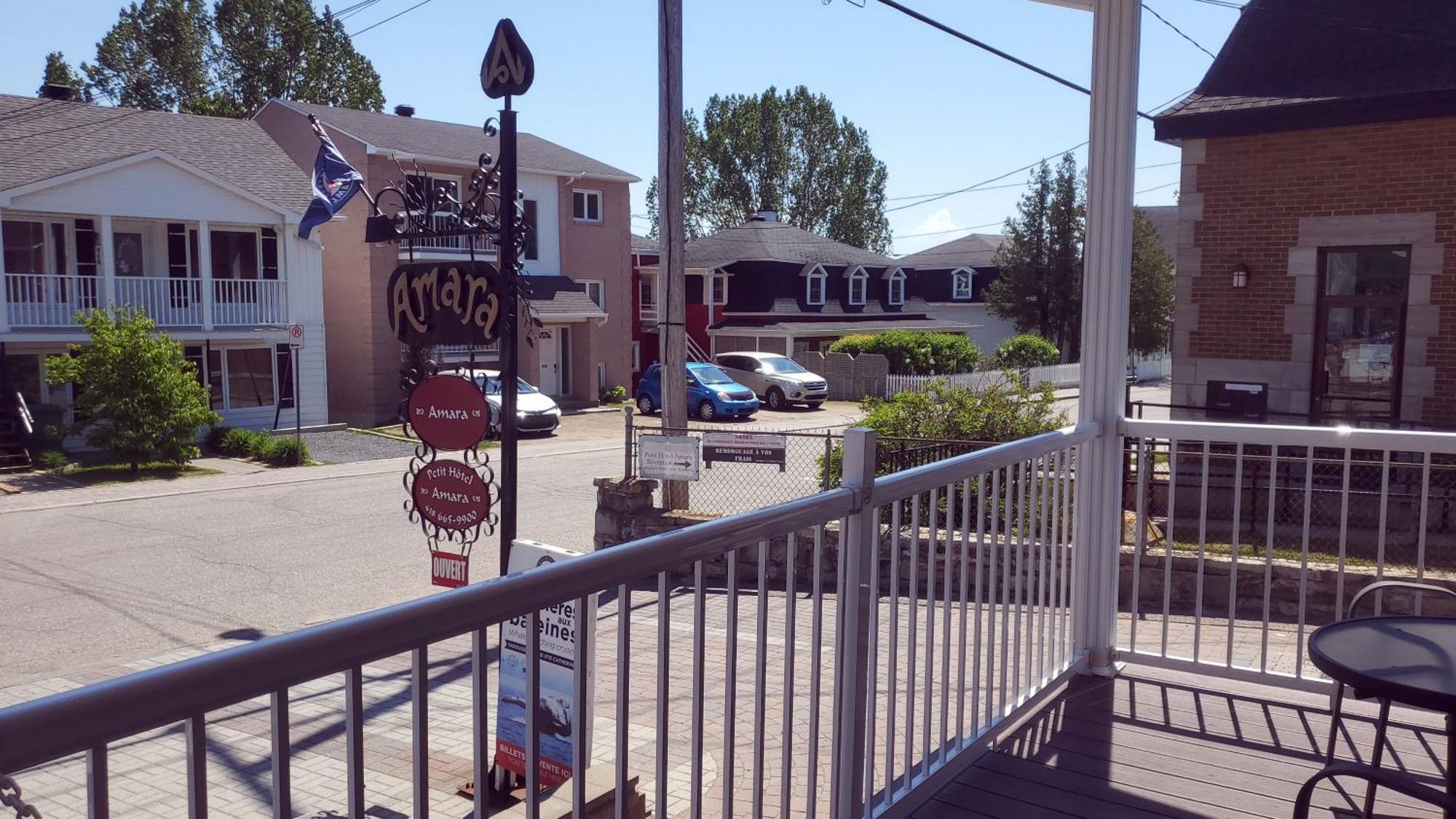 Petit Hotel Amara La Malbaie Exterior photo